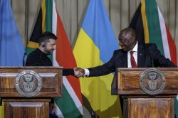 Guerre en Ukraine: Ramaphosa a parlé à Trump, qu'il va rencontrer «bientôt»
