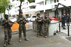 Un lycéen tué et trois blessés dans une attaque au couteau à Nantes