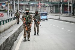 Missiles contre drones, l'escalade militaire continue entre l'Inde et le Pakistan