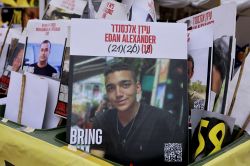 Gaza: la branche armée du Hamas dit qu'elle va libérer l'otage israélo-américain aujourd'hui