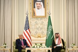 Donald Trump salue sa «relation formidable» avec MBS