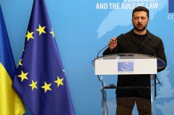 Zelensky signe un accord pour un tribunal spécial sur la guerre en Ukraine