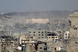 Gaza: la Défense civile fait état de six morts dans des frappes israéliennes