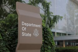 États-Unis : plus de 1 300 diplomates licenciés