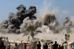 L'armée israélienne dit qu'elle va agir avec une «puissance accrue»dans la ville de Gaza