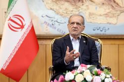 Le président iranien ordonne aux forces de l'ordre d'épargner les manifestants