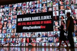 Gaza: des proches d'otages disent que tous les corps doivent être rendus pour la poursuite du plan de trêve