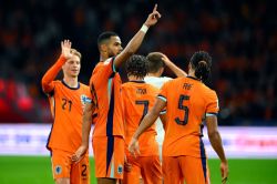 Les Pays-Bas, sans pitié pour la Finlande, font un pas vers le Mondial-2026
