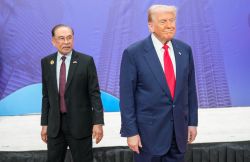 Trump signe avec la Malaisie un accord sur les terres rares pour contrer la Chine