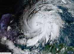 L'ouragan Melissa frappe avec une force historique