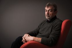 Pierre Lemaitre défend la fiction à l’ère de l’intelligence artificielle