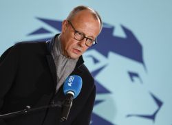 Le chancellier allemand estime que le pouvoir en Iran vit ses «derniers jours et semaines»