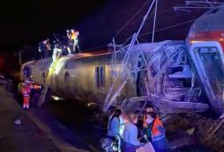 Espagne: le bilan grimpe à 39 morts après la collision de deux trains à grande vitesse