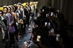 Paris Fashion Week: Anderson mêle héritage et fantaisie pour Dior Homme