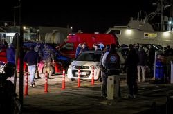Grèce: Au moins 15 migrants tués dans la collision de leur embarcation avec un bateau des gardes-côtes