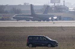 Bulgarie: l’aéroport de Sofia brièvement fermé aux civils sur fond de déploiement militaire américain