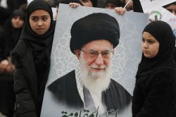 L'Iran prévoit trois jours de funérailles pour le guide suprême tué au début de la guerre