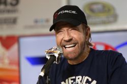 Mort de Chuck Norris, la droite musclée d'Hollywood