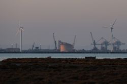 Quels sont les cargos qui traversent le détroit d'Ormuz ?