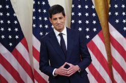 Les marchés mondiaux patientent avant le discours du président de la Fed Kevin Warsh