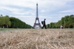 Troisième vague de chaleur de l'année: Météo-France lève l'orange dans plusieurs départements