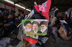 Le Pakistan affirme que Washington et Téhéran négocient, après une reprise des bombardements sur l'Iran