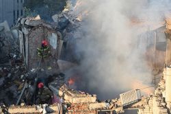 Après les frappes russes sur l'Ukraine, une explosion et un cratère en Pologne