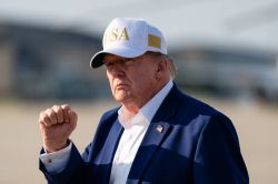Trump va réclamer lui aussi des «compensations» à l'Iran