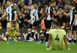 Battu à Newcastle, Arsenal voit la C1 s'éloigner