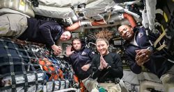 Artémis 2 : l’équipage s'arrache à l'orbite terrestre et fonce vers la Lune