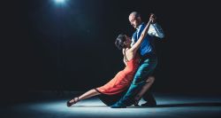 Au Liban, danse masculine entre tabou et affirmation