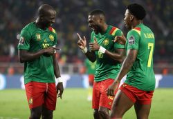 Le Cameroun met fin au rêve des Comores, bousculade meurtrière devant le stade