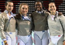 Championnats d'Europe d'escrime: les sabreuses bleues en or