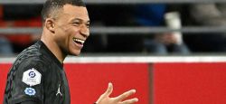 Le PSG de Mbappé monte sur la première marche, Monaco ralentit