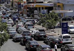 Rebelotte…queues devant les stations-service