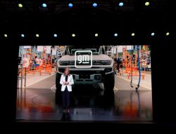 General Motors abaisse ses prévisions 2025 à cause des droits de douane