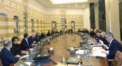 Le gouvernement interdit les armes de groupes non-étatiques à Beyrouth