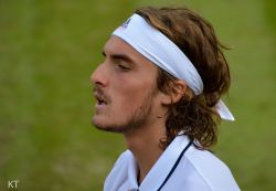 Open d'Australie: Tsitsipas et Medvedev avancent irrésistiblement