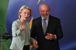 À Rio, Lula et von der Leyen célèbrent l’accord commercial UE-Mercosur