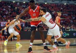 Basket: James face à son destin, qualifier Monaco pour le Final 4