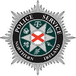 Irlande du Nord: opérations de police à Belfast après l’explosion d’une voiture piégée