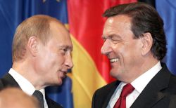L'ex-chancelier Schröder paie ses liens avec Poutine