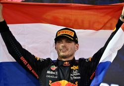 GP d'Abou Dhabi : Max Verstappen arrache sa première étoile dans le dernier tour