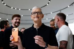Surprise chez Apple, Tim Cook remplacé à la direction après 15 ans de mandat