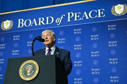 Trump réunit son «Conseil de paix», à l'ombre d'une escalade militaire en Iran