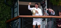 Tennis: Carlos Alcaraz remporte Wimbledon pour la deuxième fois d'affilée