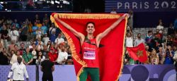 JO-2024 - Athlétisme: le Marocain El Bakkali conserve l'or sur 3000 m steeple, violente chute de Girma