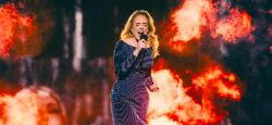 Adele interrompt son concert à Munich pour la gloire olympique