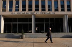 Trump enterre publiquement le ministère de l'Education