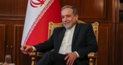 Nucléaire: le chef de la diplomatie iranienne à Oman pour de nouvelles discussions avec Washington